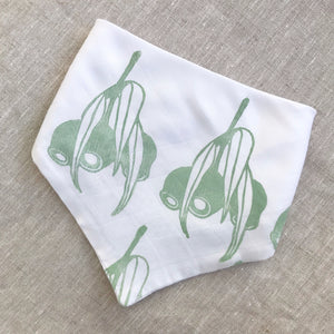 Gum Bib